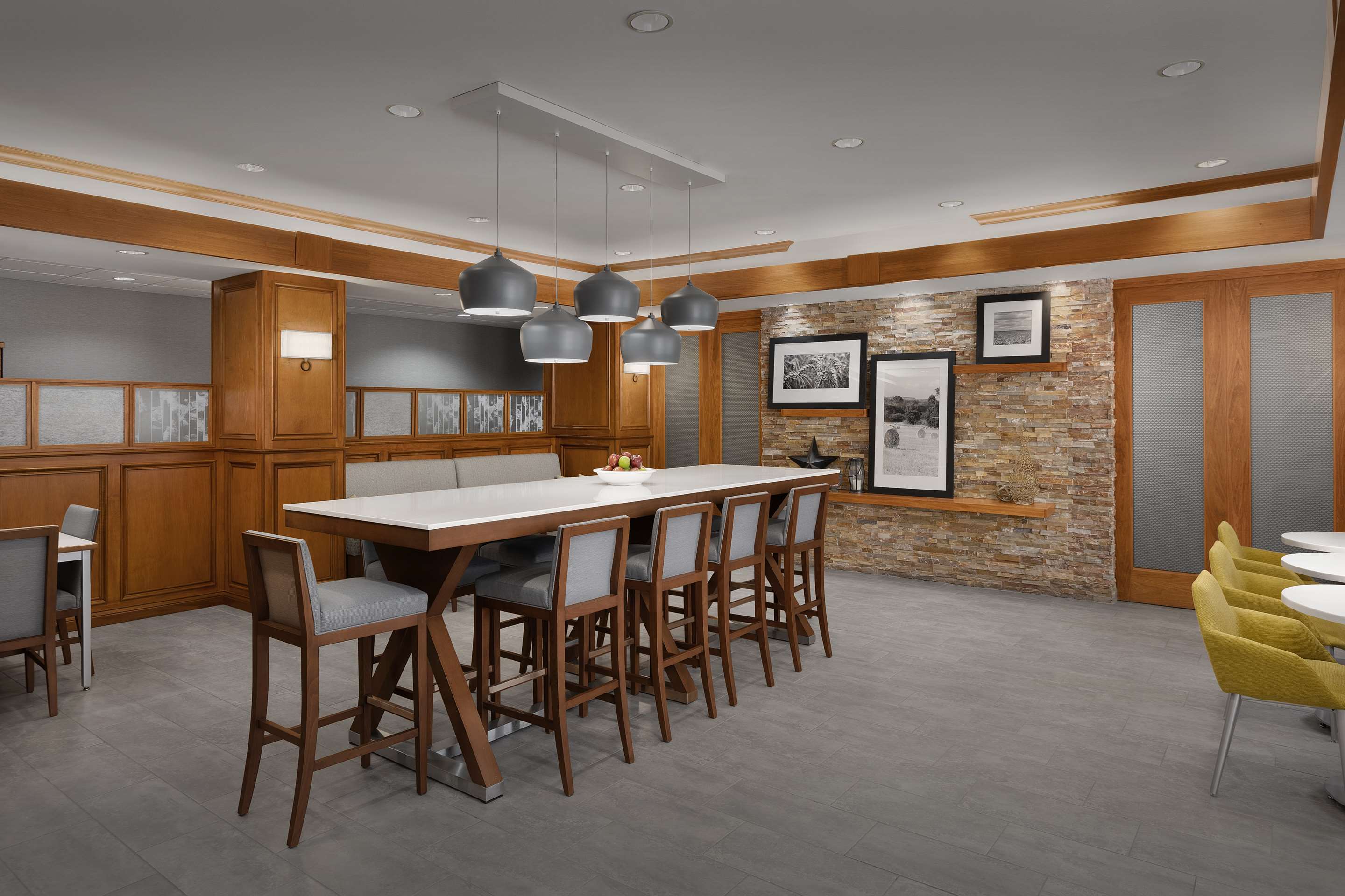 Lobby | Hampton Inn Waterloo