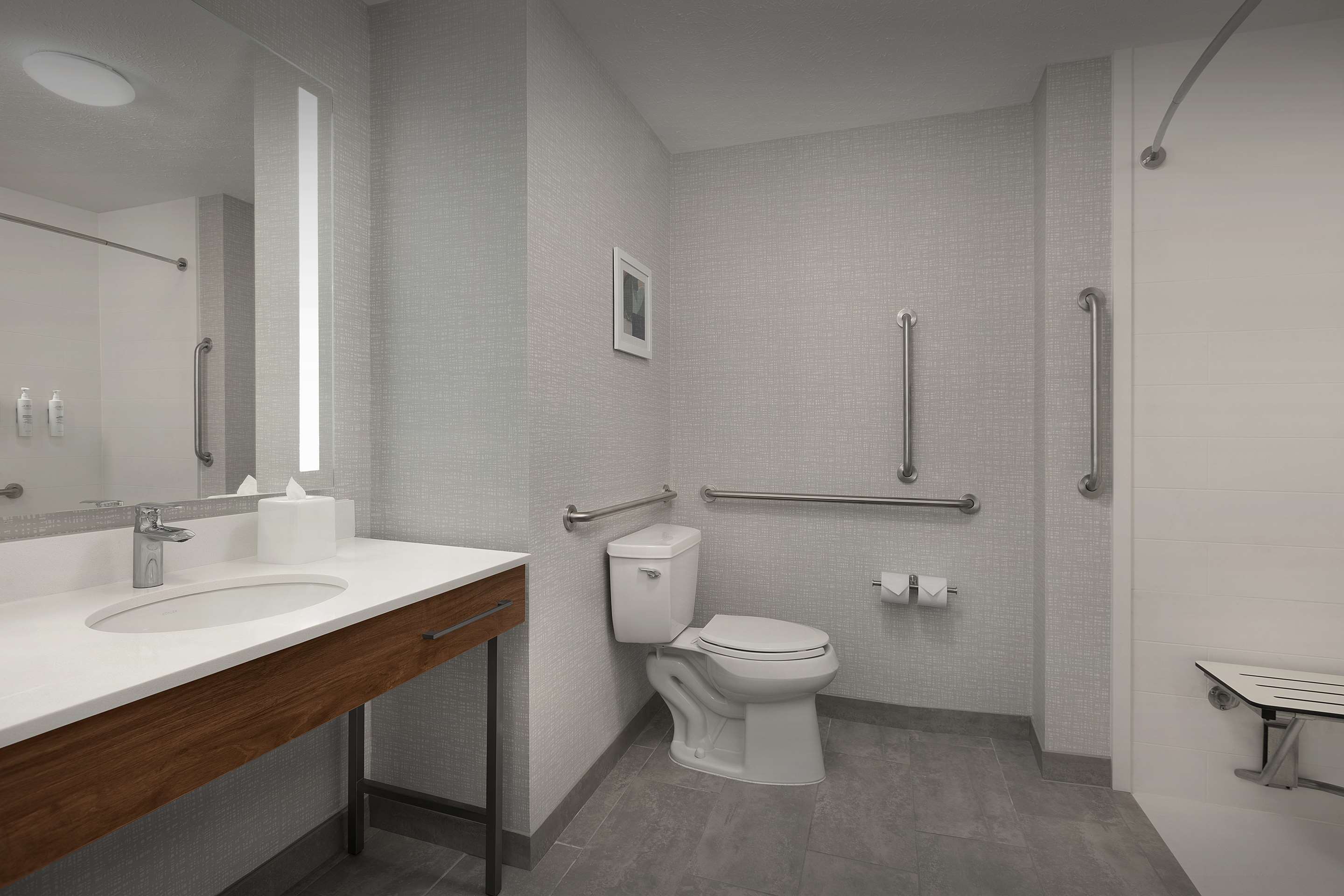 Guest room bath