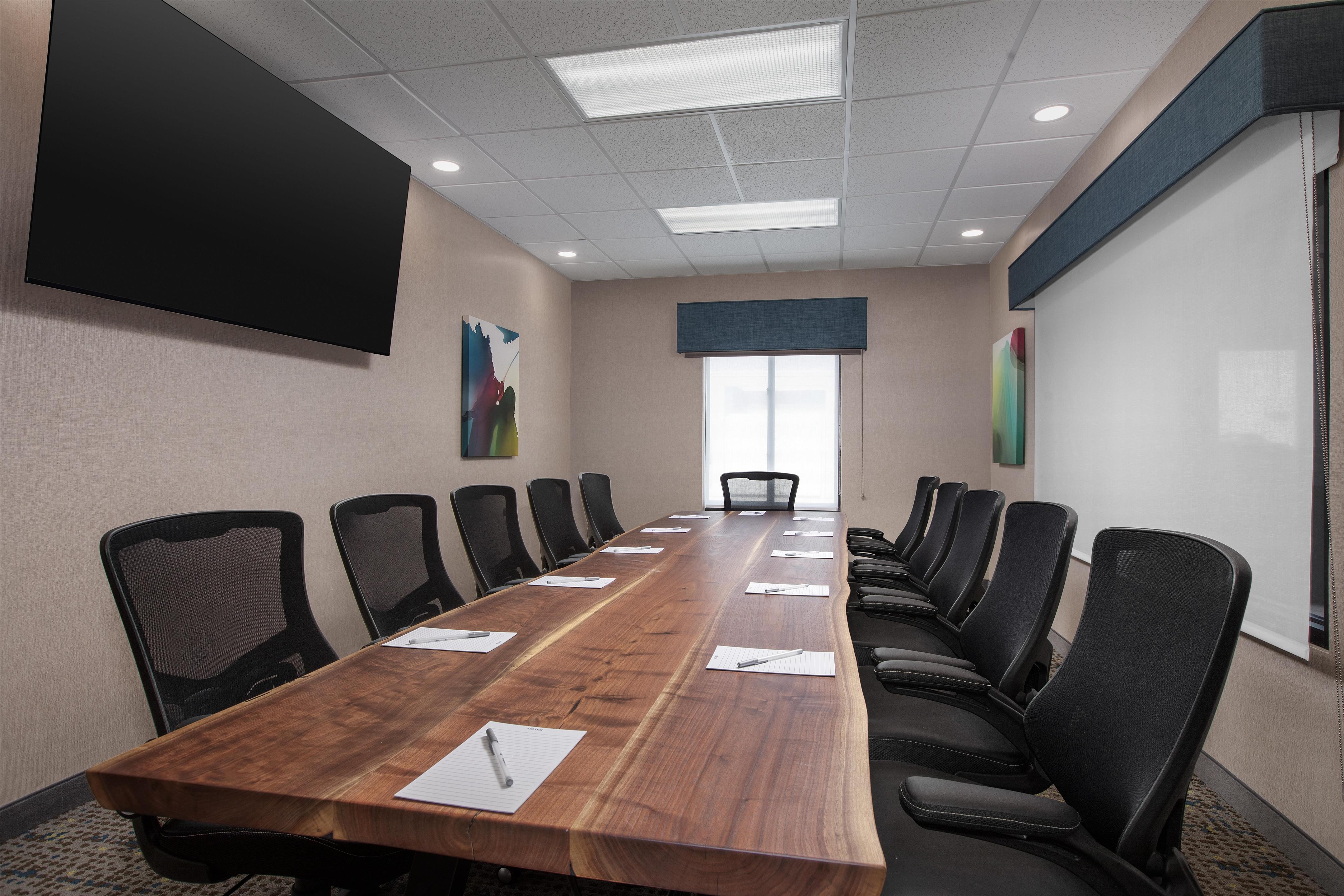 Meeting Room | Hampton Inn Waterloo
