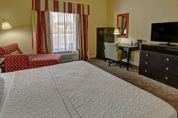  - Hampton Inn Jacksonville