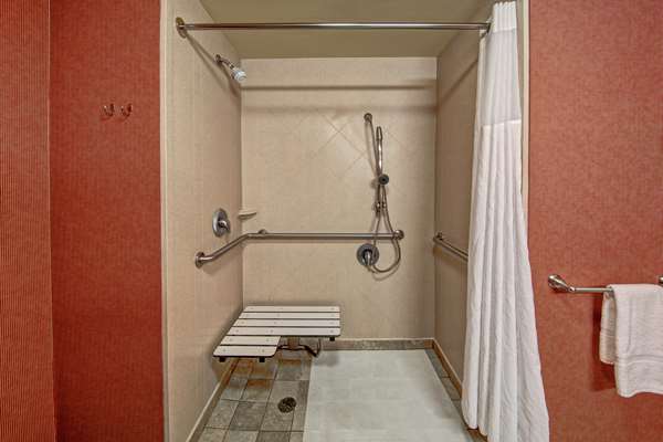  - Hampton Inn Jacksonville