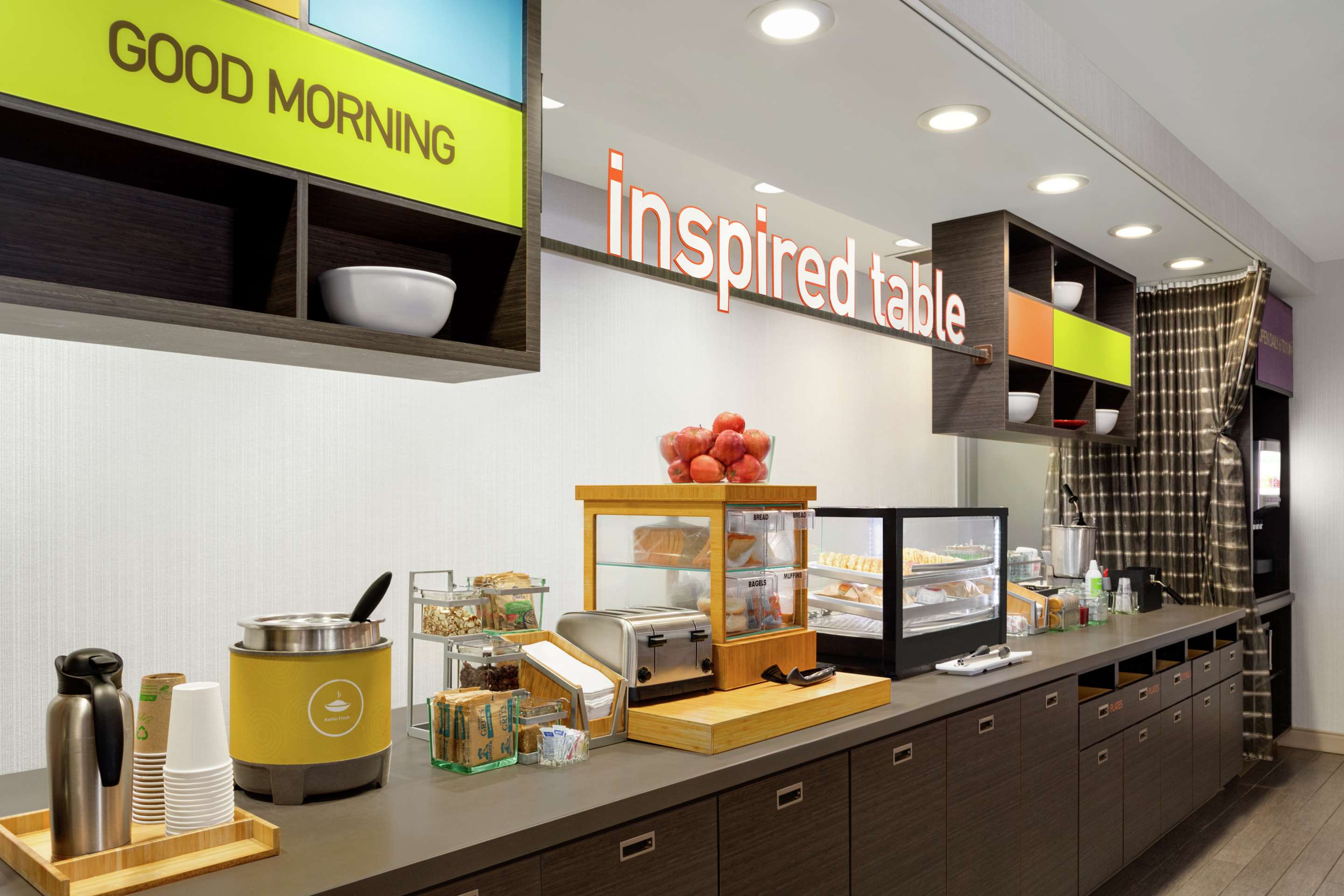 Breakfast Area | Home2 Suites by Hilton Oxford, AL