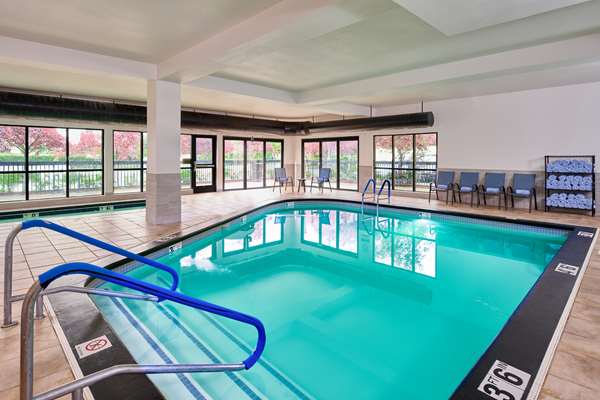Pool - Hampton Inn Anchorage