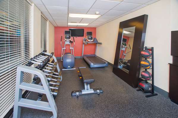 Fitness/ Exercise Room - Hampton Inn & Suites Annapolis