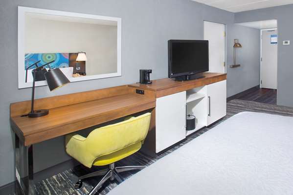  - Hampton Inn & Suites Annapolis