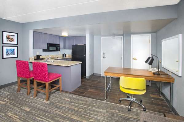  - Hampton Inn & Suites Annapolis