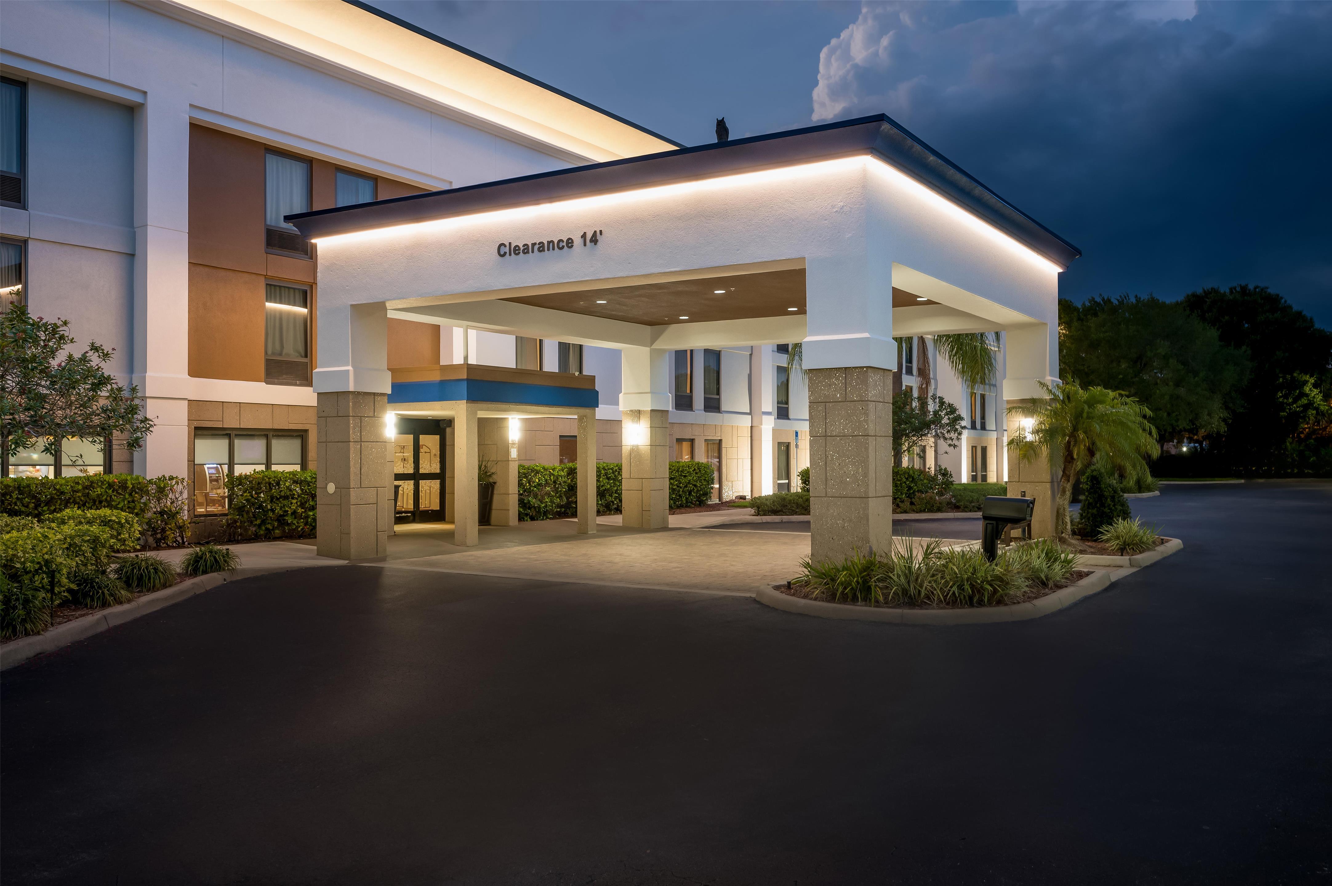 Exterior | Hampton Inn - Naples - I-75