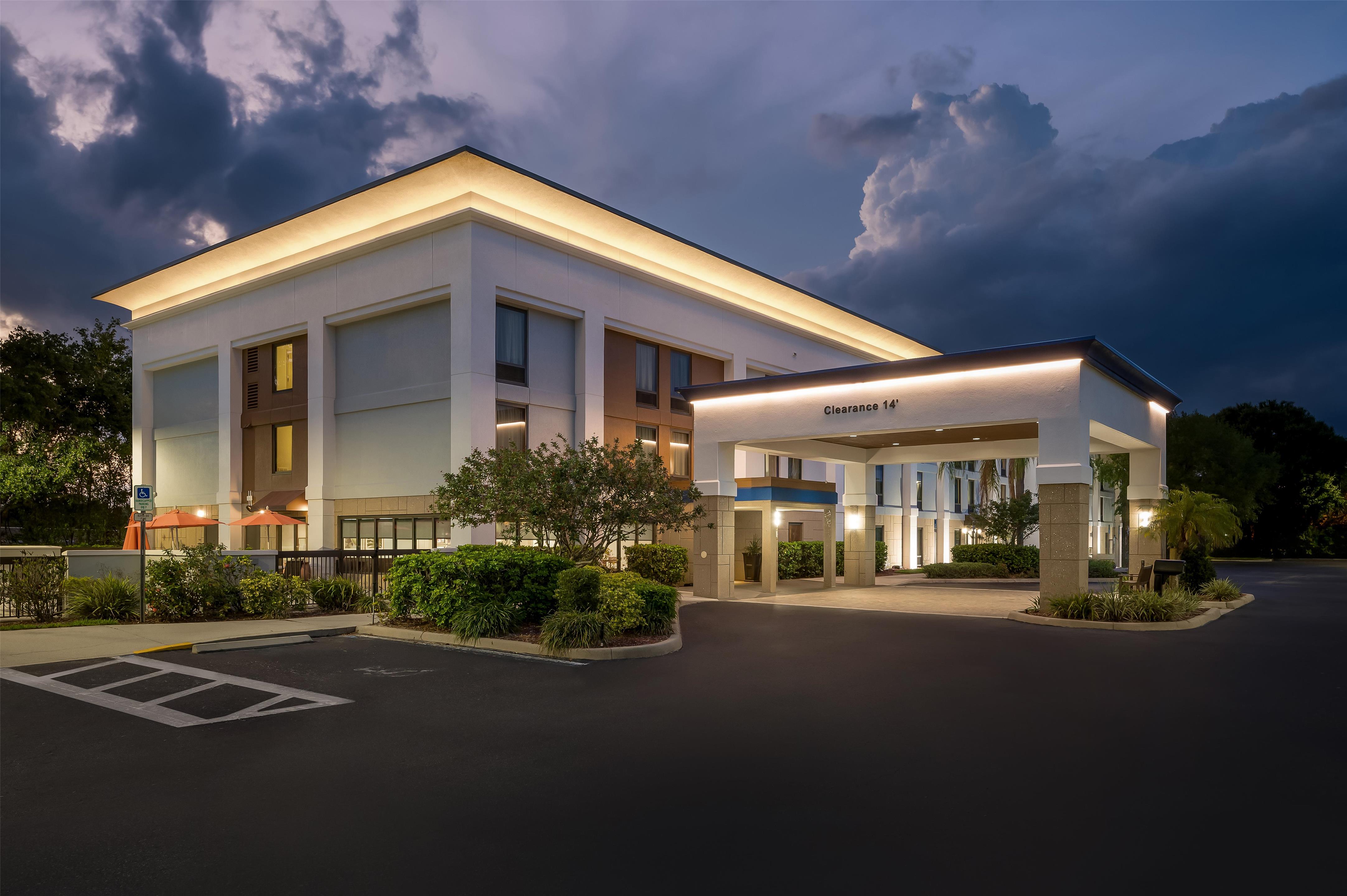 Exterior | Hampton Inn - Naples - I-75