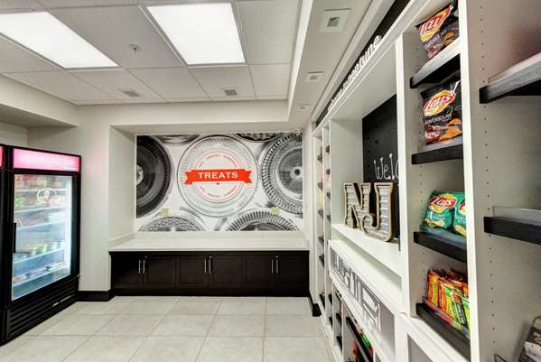 Restaurant - Hampton Inn Neptune