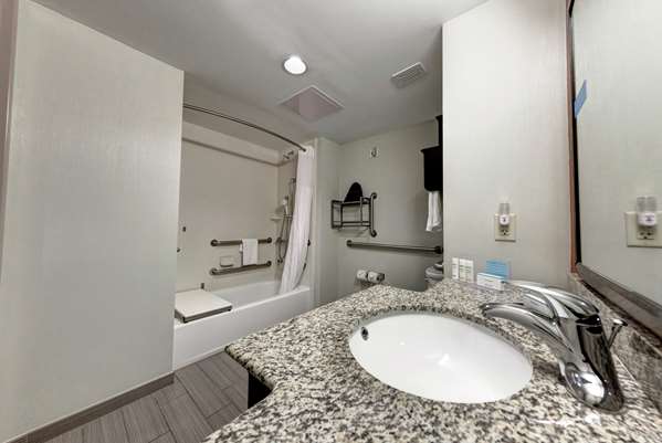  - Hampton Inn Neptune