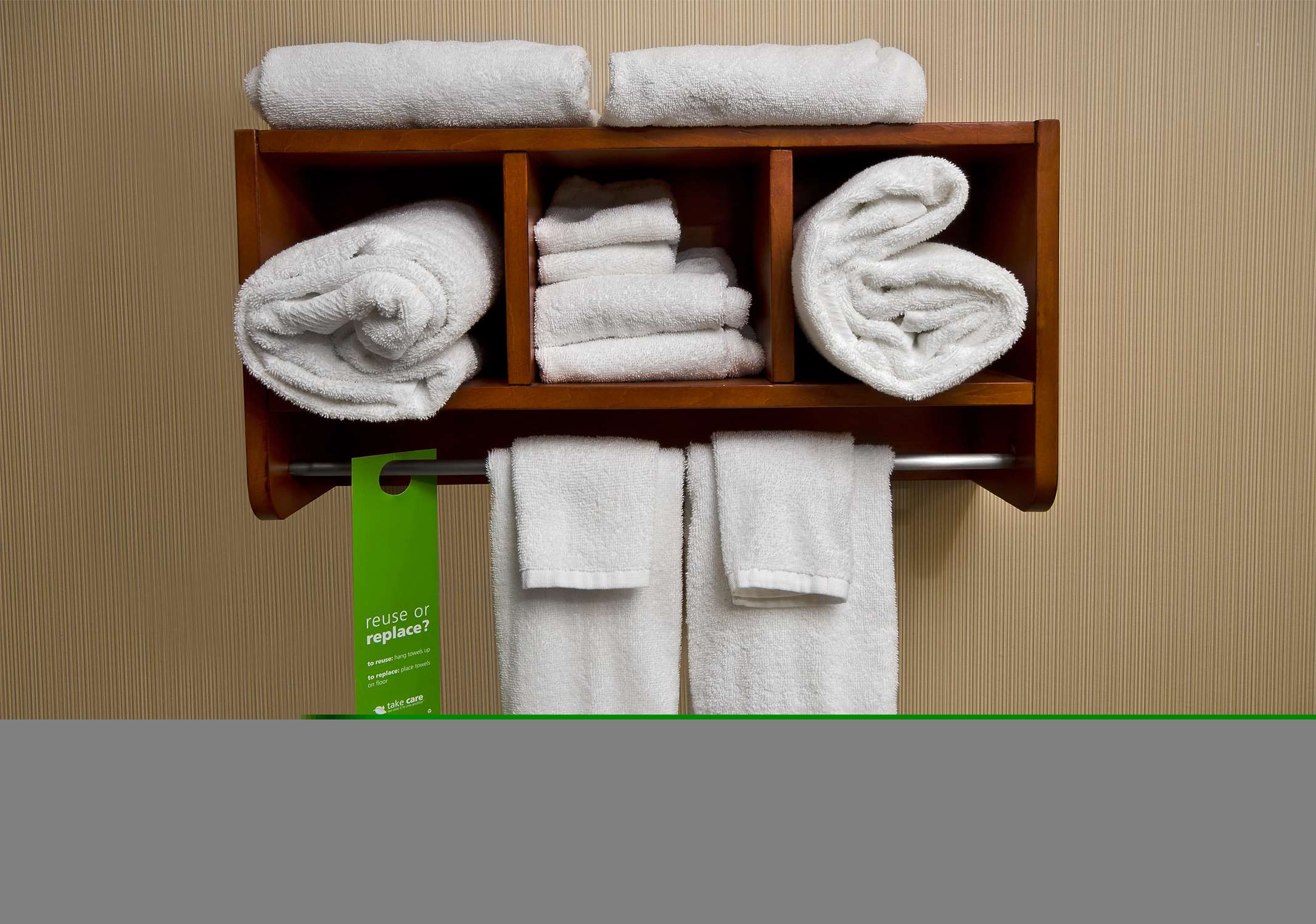 Guest room bath