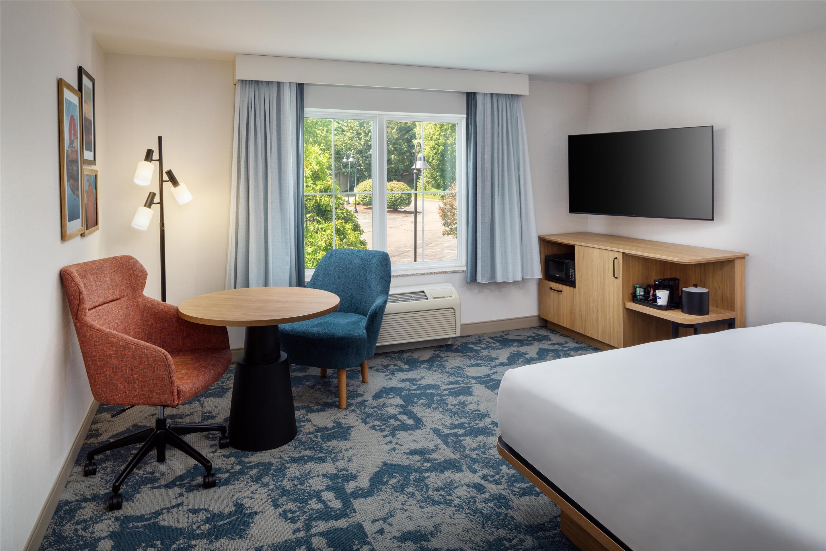 Guest room