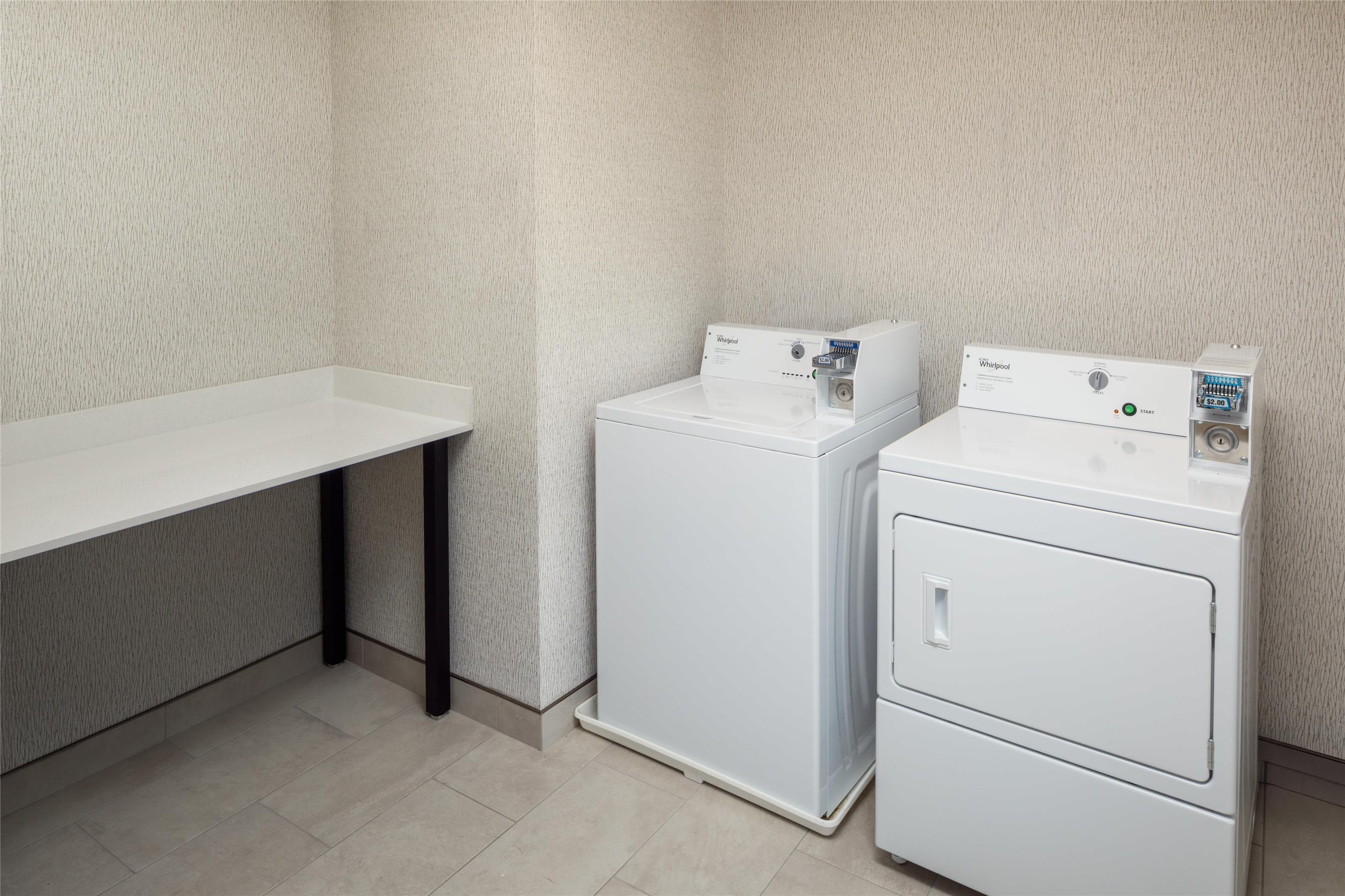 Laundry | Hampton Inn Nashua