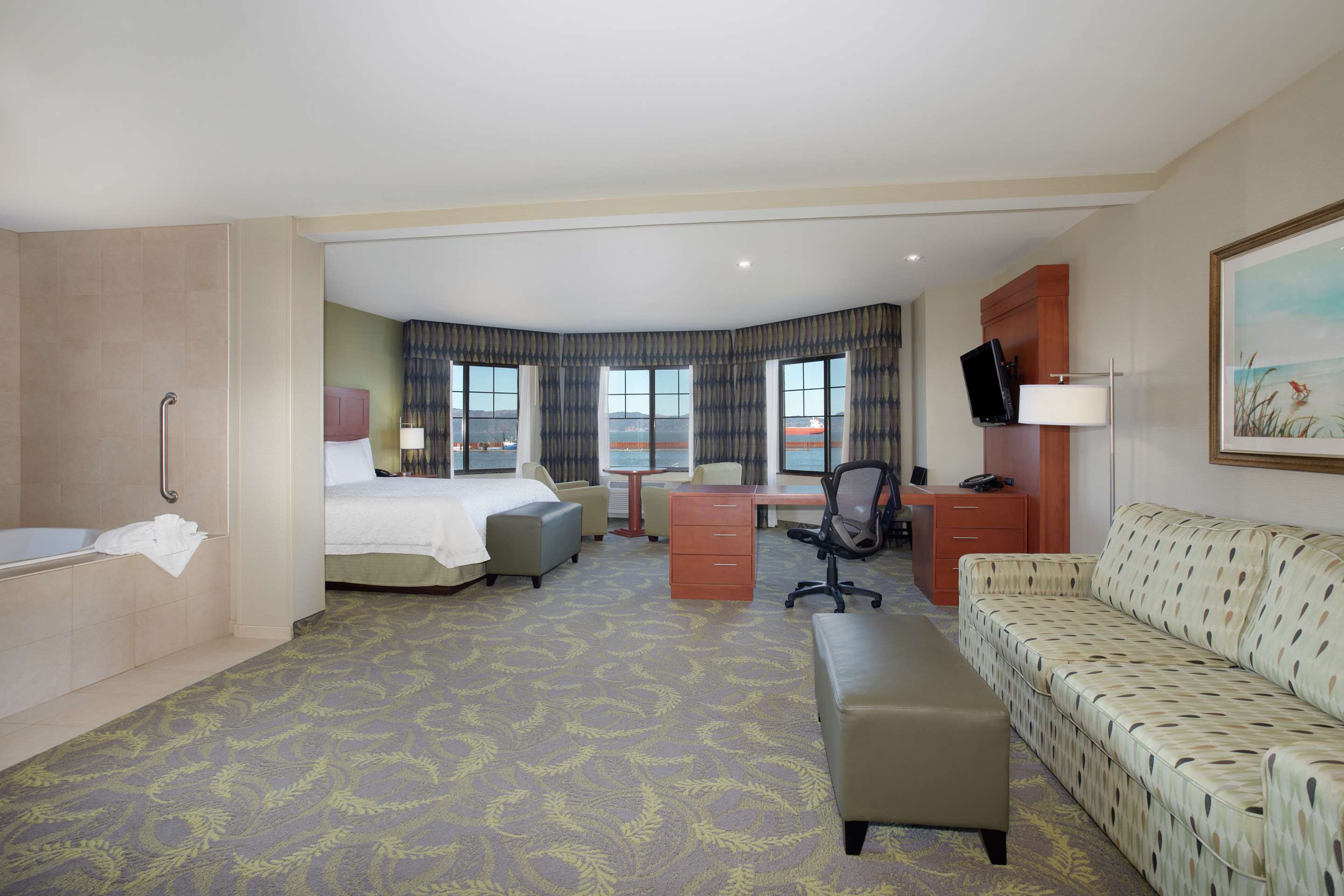 Guest room
