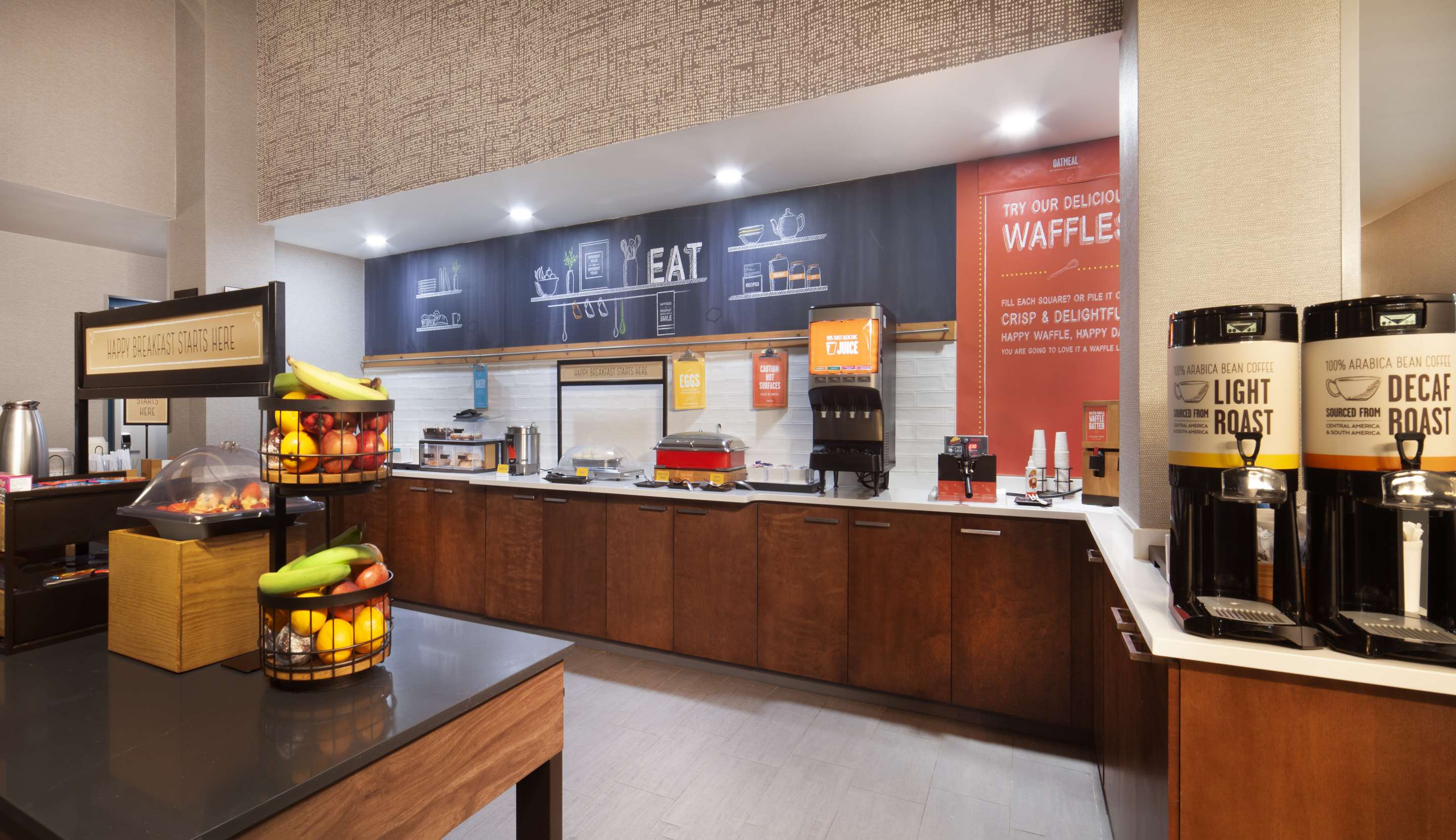 Breakfast Area | Hampton Inn Athens