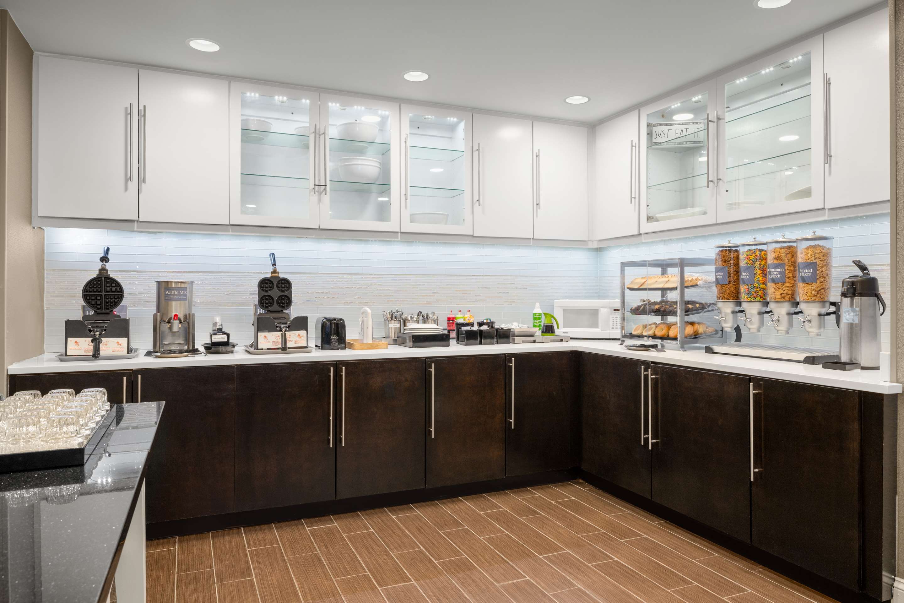Breakfast Area | Homewood Suites by Hilton Atlanta-Alpharetta
