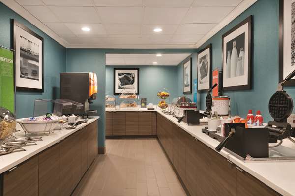Amenities - Hampton Inn Buckhead Atlanta