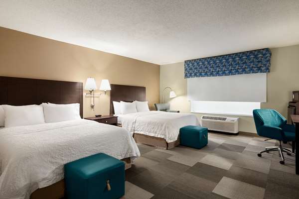  - Hampton Inn & Suites Camp Creek Pkwy East Point - I-285, Exit 2