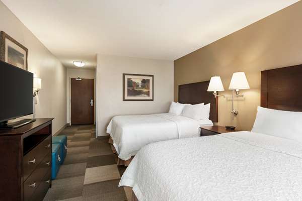  - Hampton Inn & Suites Camp Creek Pkwy East Point - I-285, Exit 2