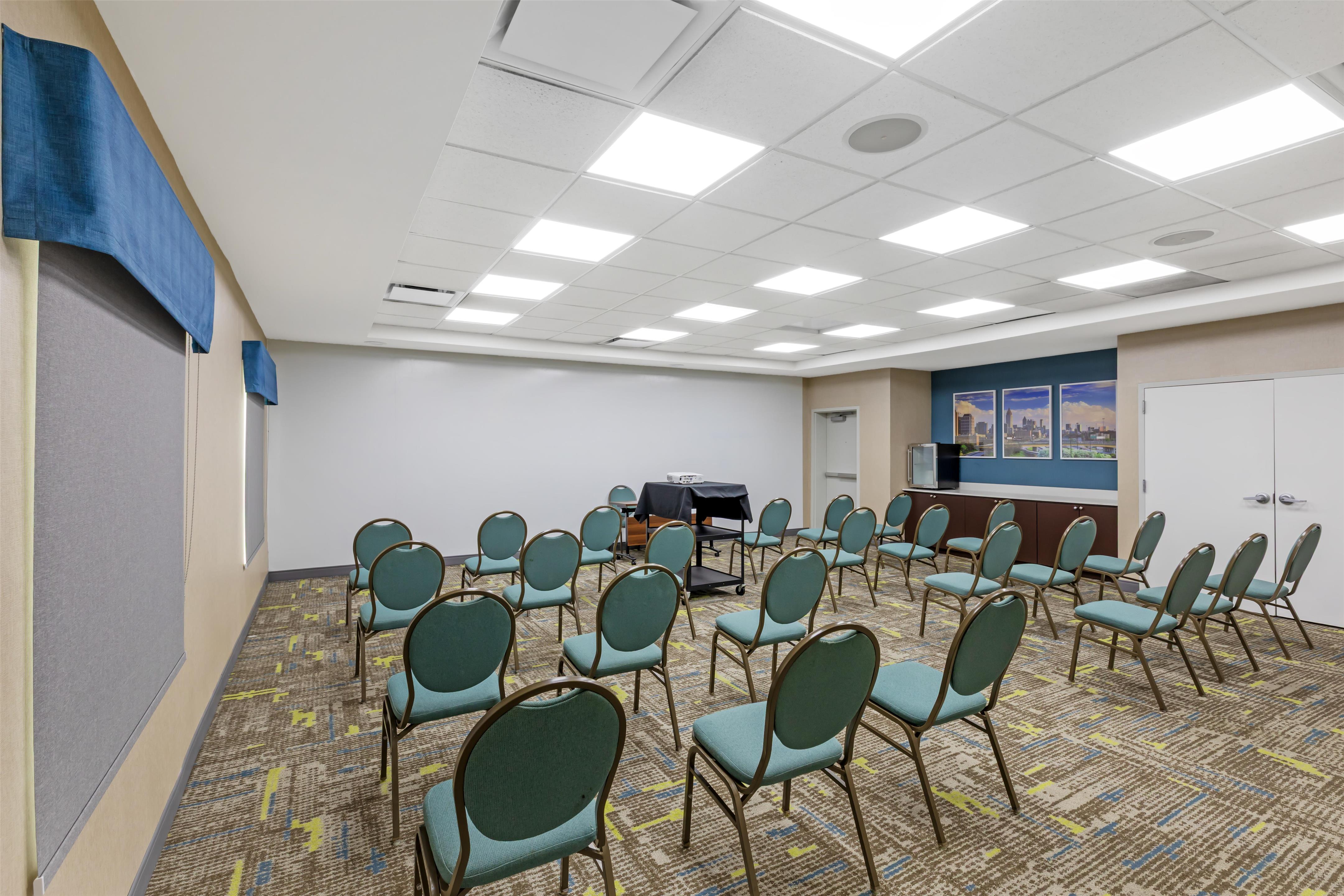 Meeting Room | Hampton Inn & Suites Atlanta Airport West/Camp Creek Pkwy