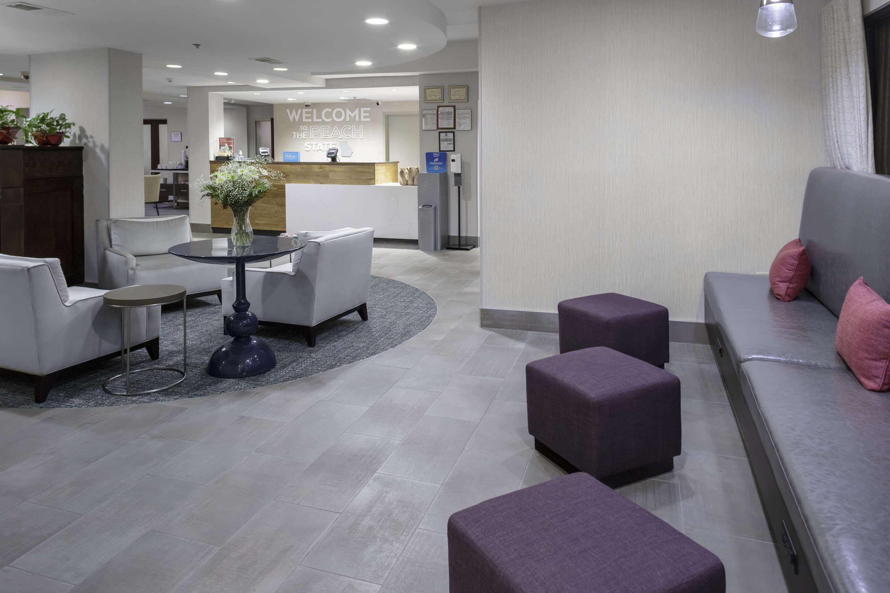 Lobby | Hampton Inn Conyers