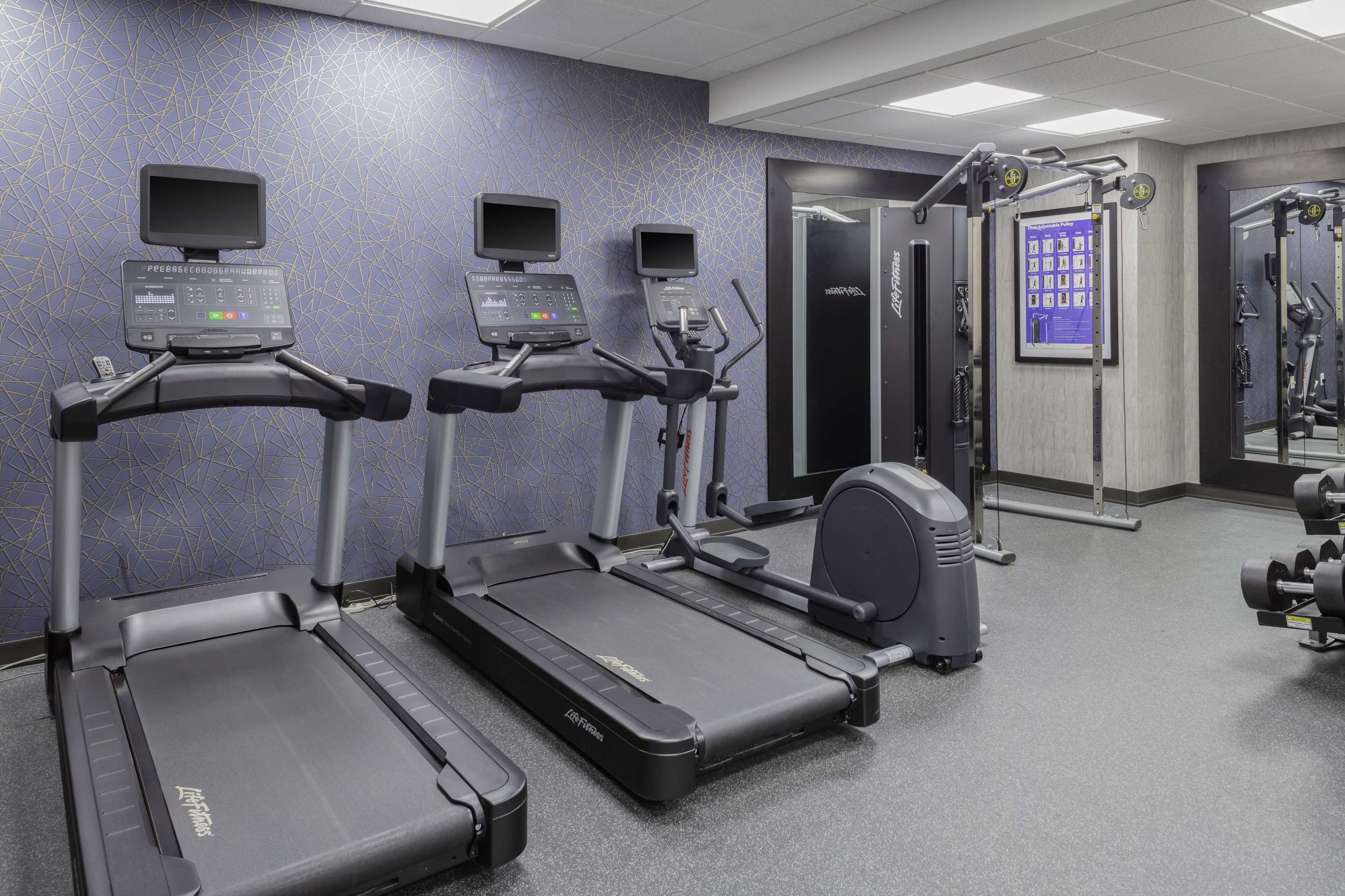Health club fitness center gym | Hampton Inn Conyers