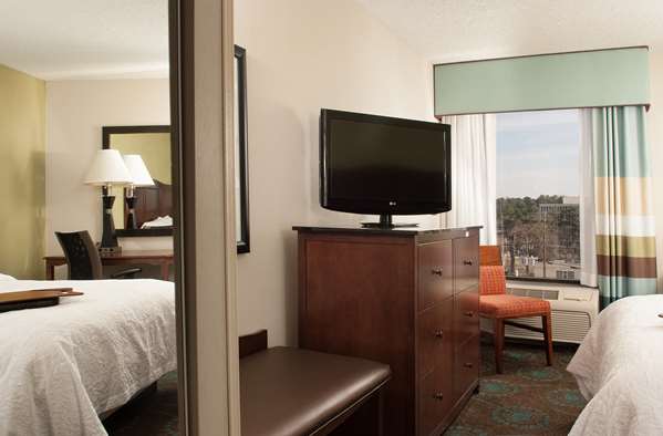  - Hampton Inn Druid Hills North Atlanta - I-85, Exit 89