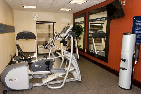 Fitness/ Exercise Room - Hampton Inn Fairburn - I-85, Exit 61