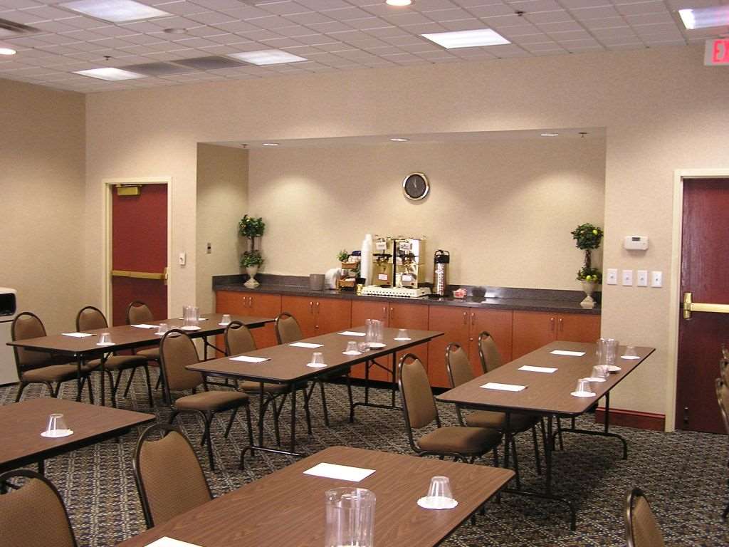 Meeting Room | Hampton Inn & Suites Atlanta Galleria