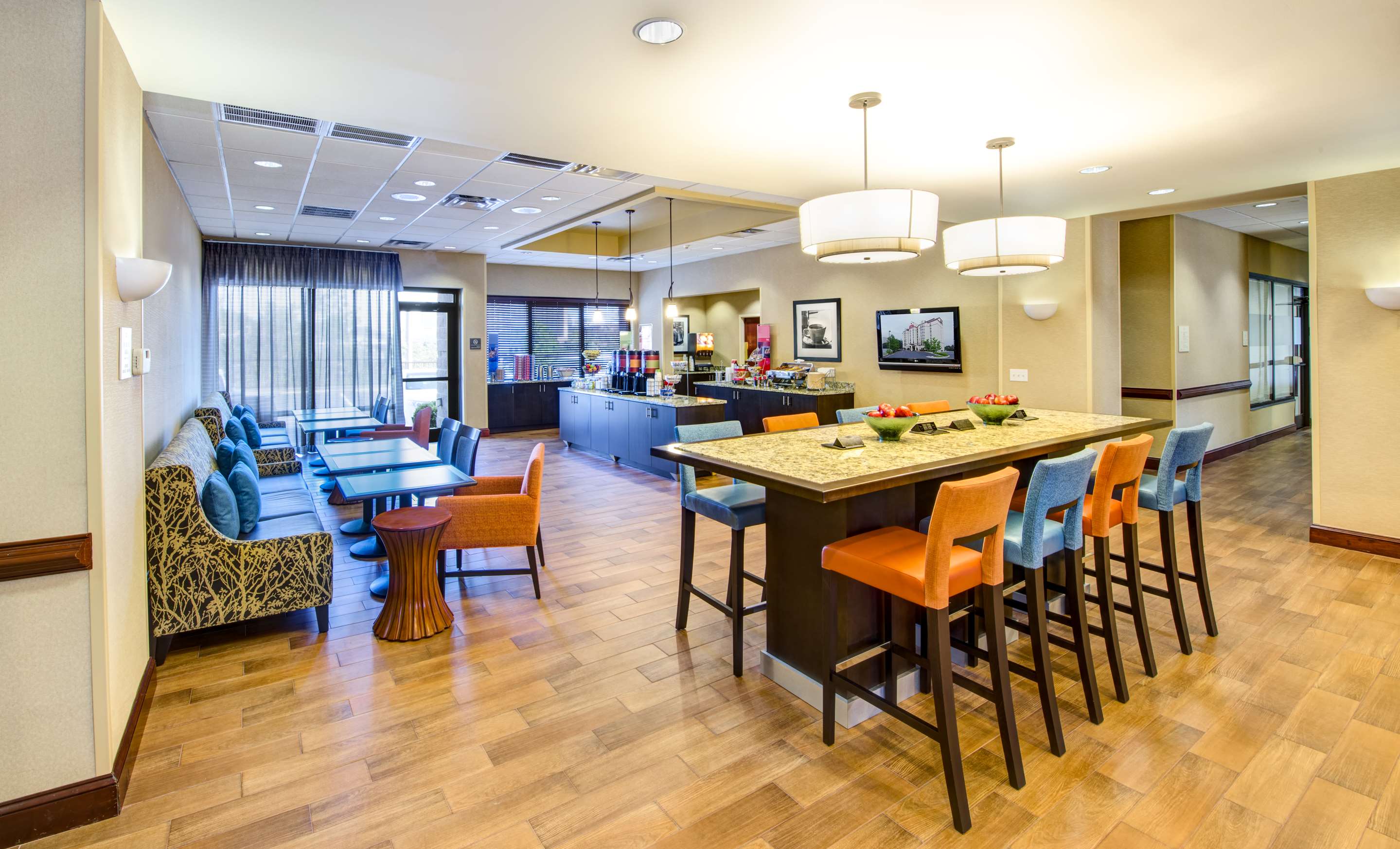 Restaurant | Hampton Inn & Suites Atlanta Galleria