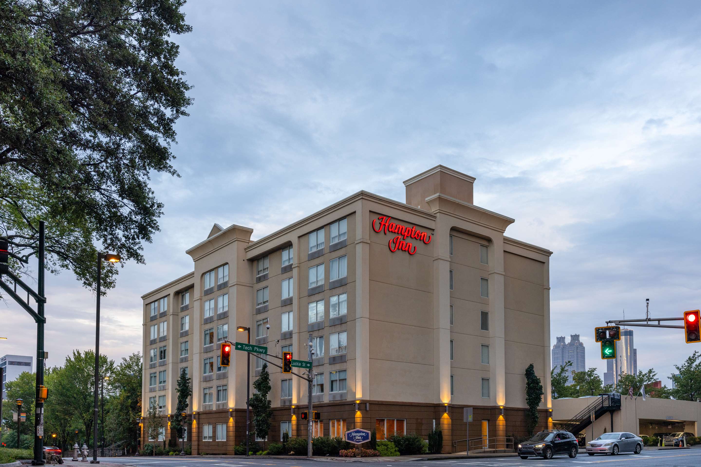Exterior | Hampton Inn Atlanta-Georgia Tech-Downtown