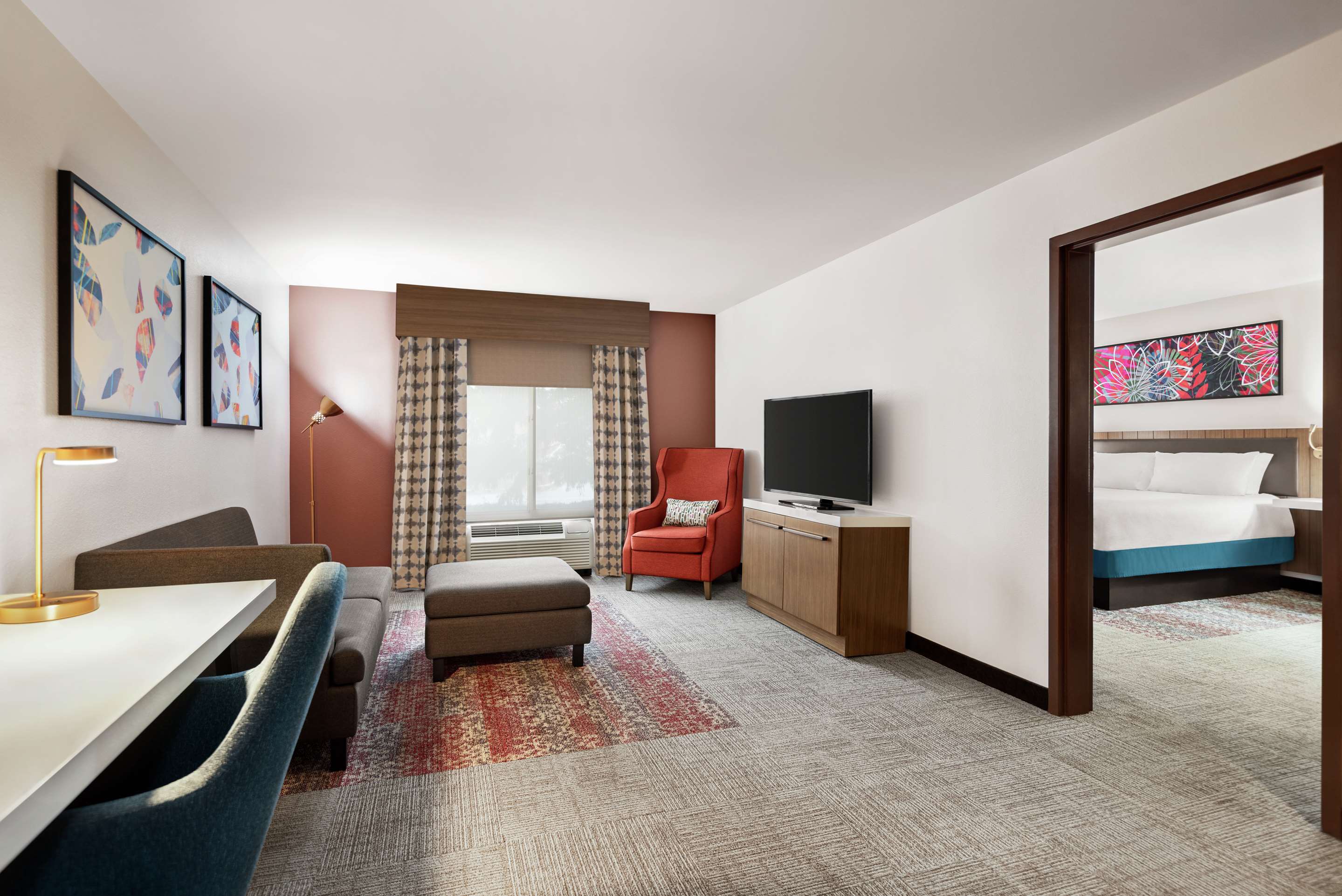 Guest room