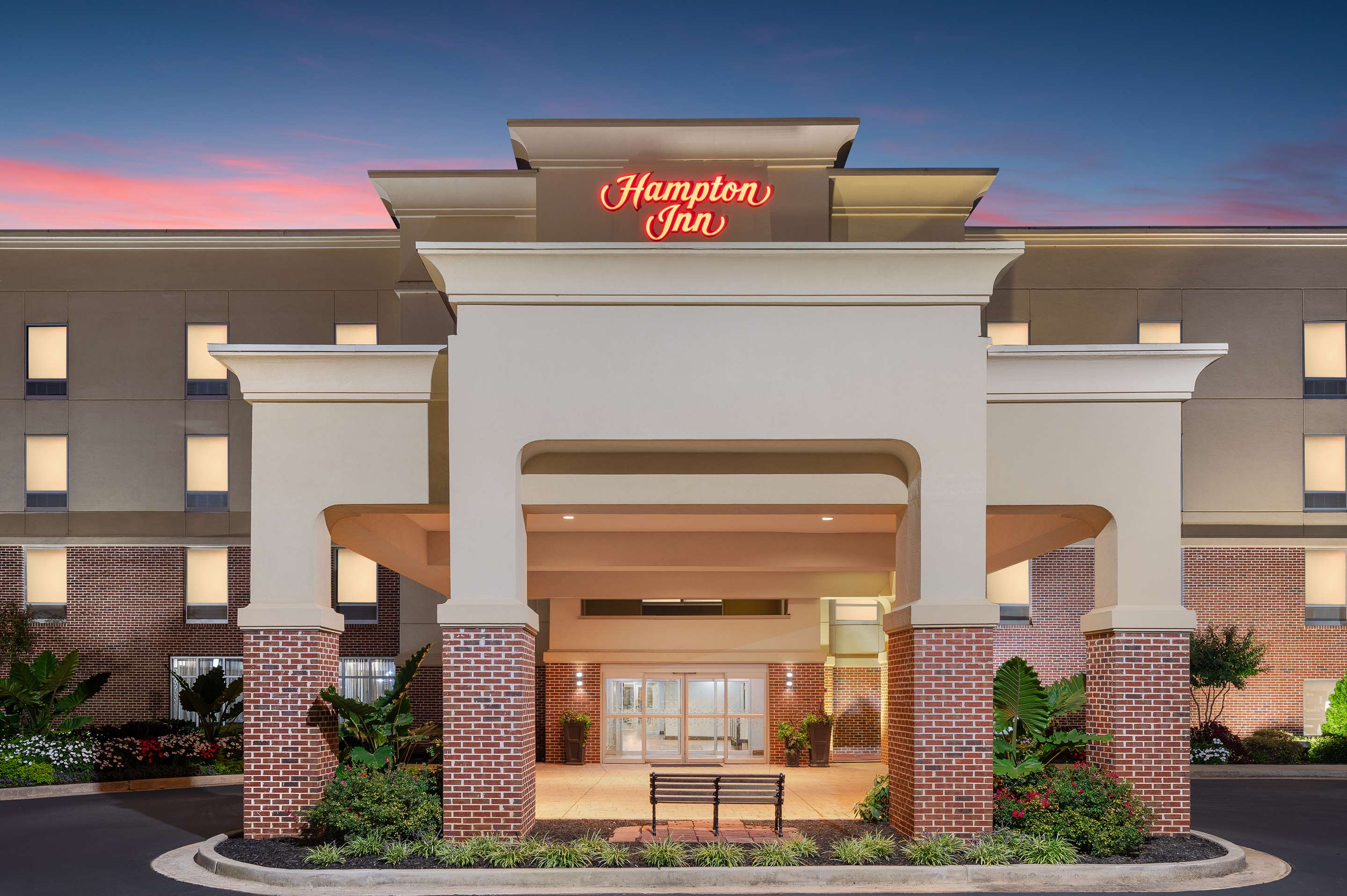 Exterior | Hampton Inn Atlanta McDonough