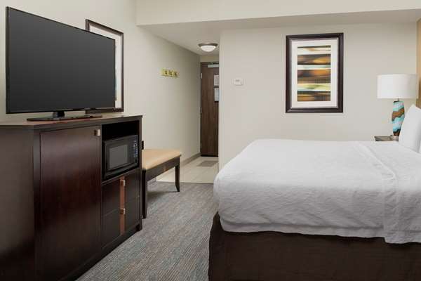  - Hampton Inn & Suites Alpharetta