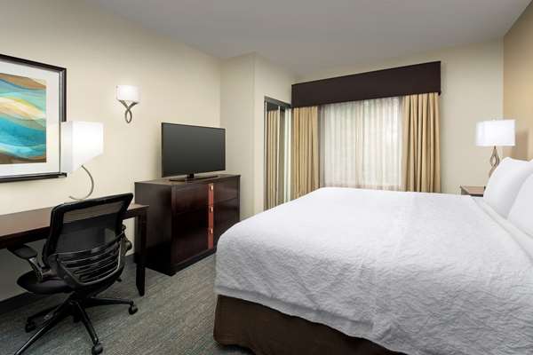  - Hampton Inn & Suites Alpharetta
