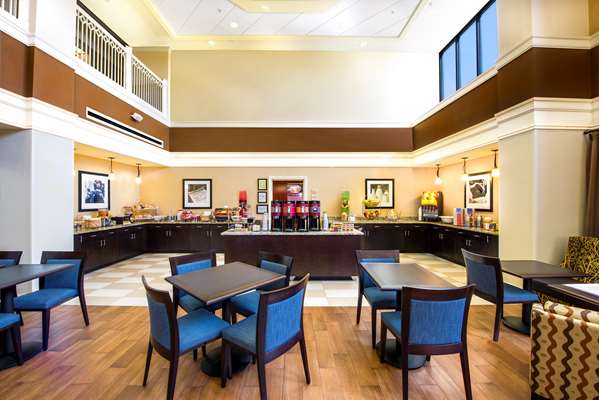 Restaurant - Hampton Inn & Suites Airport North East Point - I-85, Exit 73