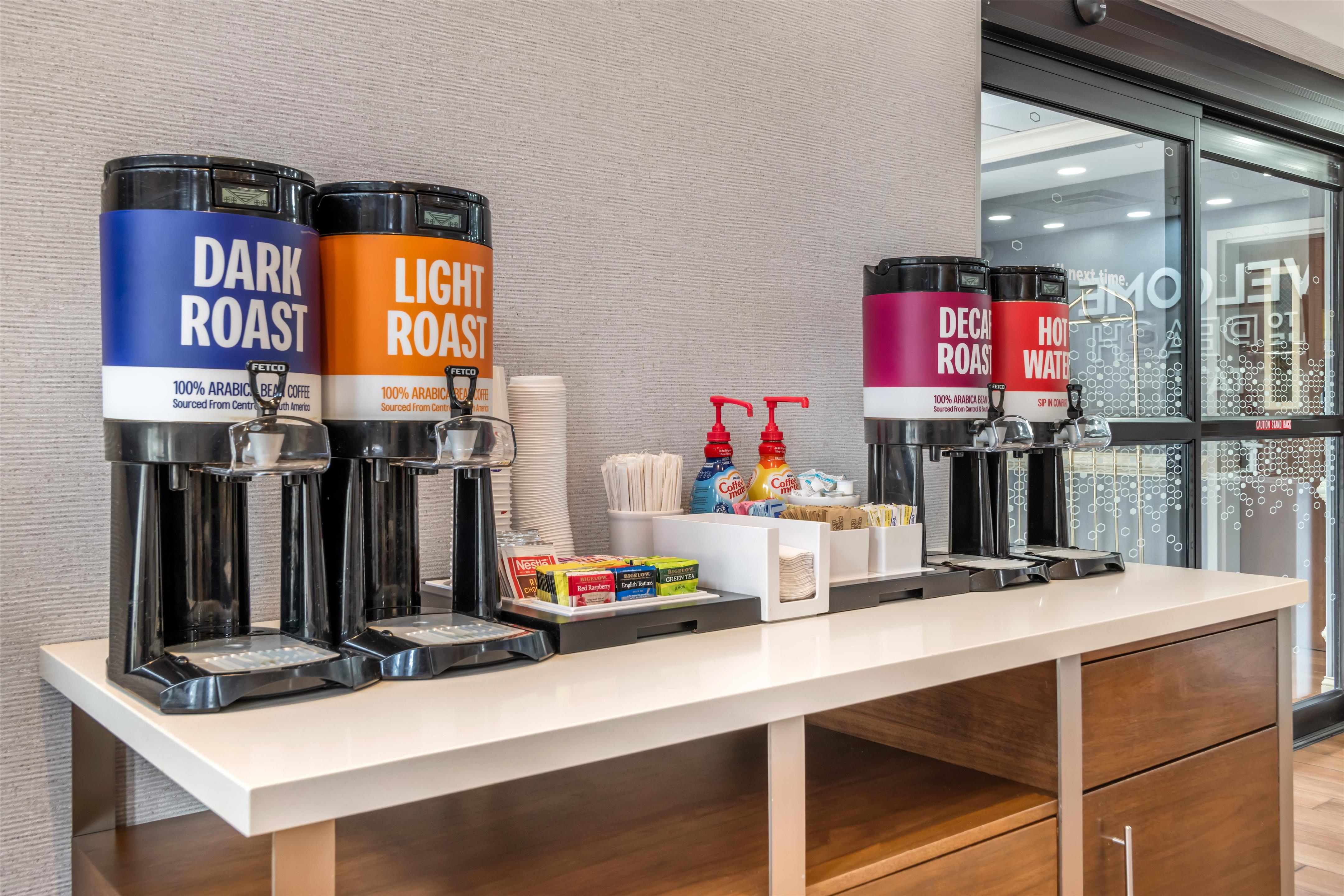 Lobby | Hampton Inn & Suites Atlanta Airport North I-85