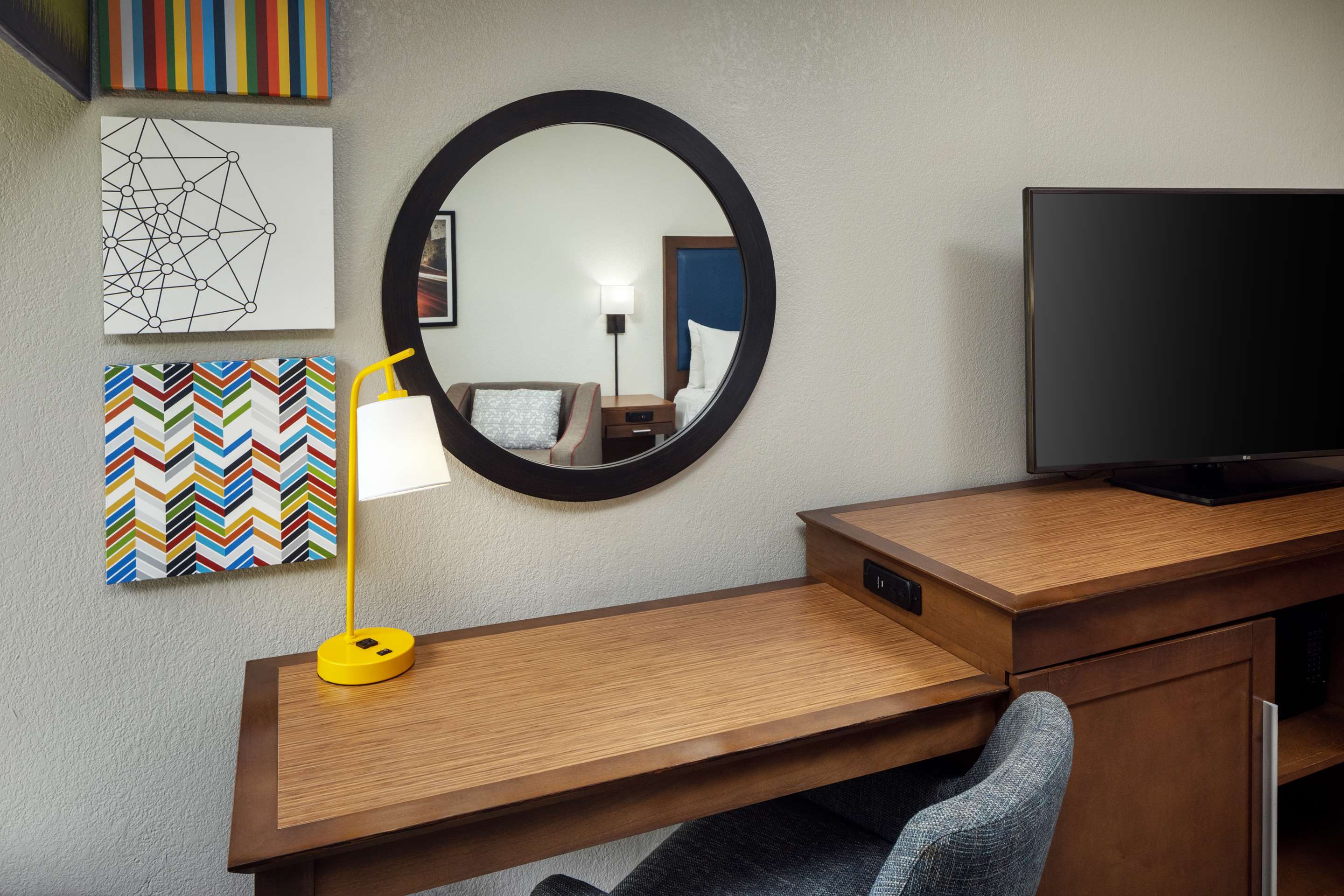 Guest room