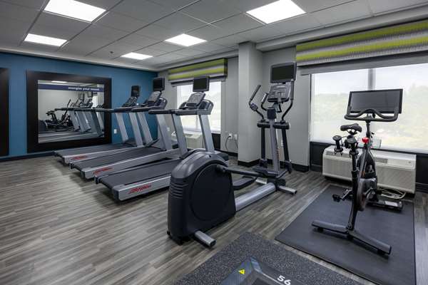Fitness/ Exercise Room - Hampton Inn Alpharetta