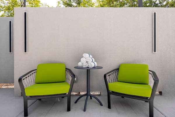 Pool - Hampton Inn Alpharetta