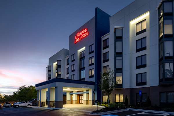 Exterior view - Hampton Inn Alpharetta