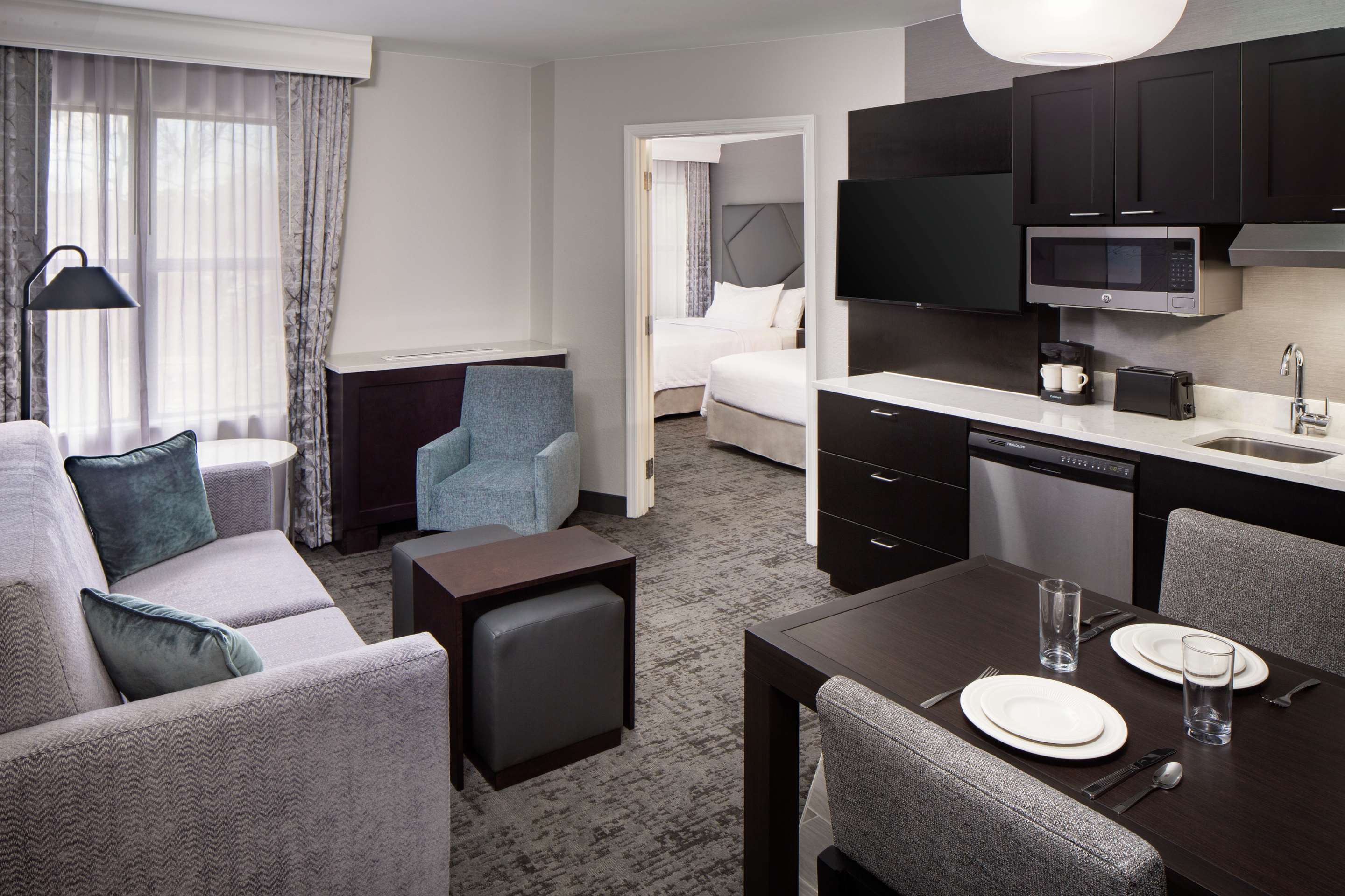 Guest room
