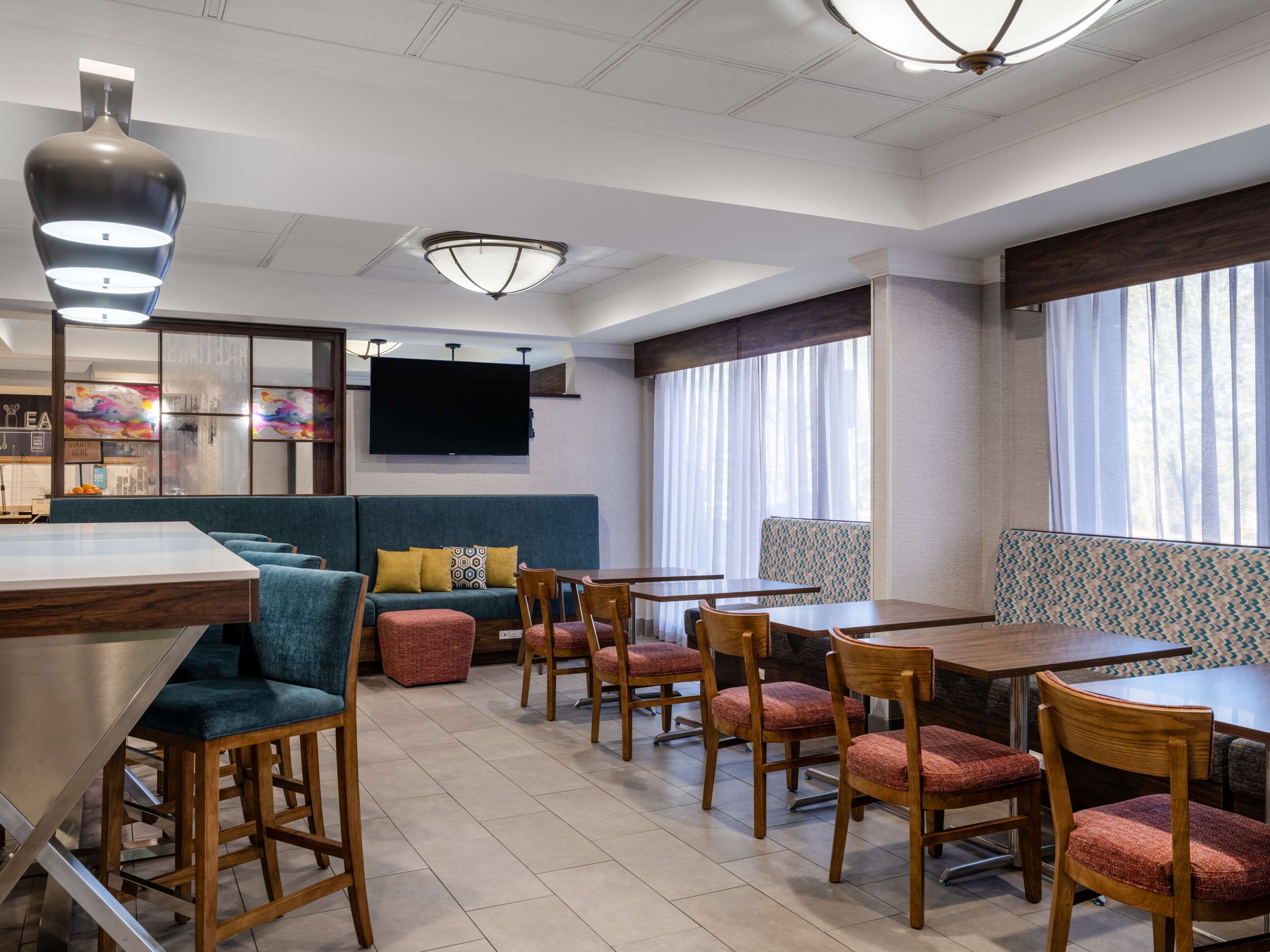 Lobby | Hampton Inn Peachtree Corners Norcross