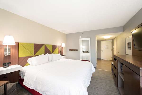  - Hampton Inn Southlake Morrow - I-75, Exit 233