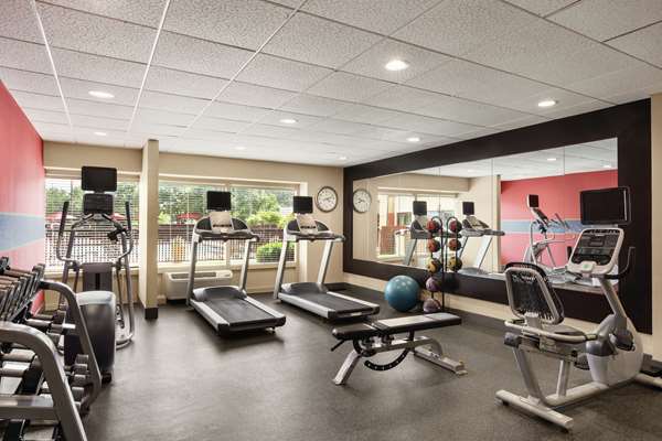 Fitness/ Exercise Room - Hampton Inn Stone Mountain