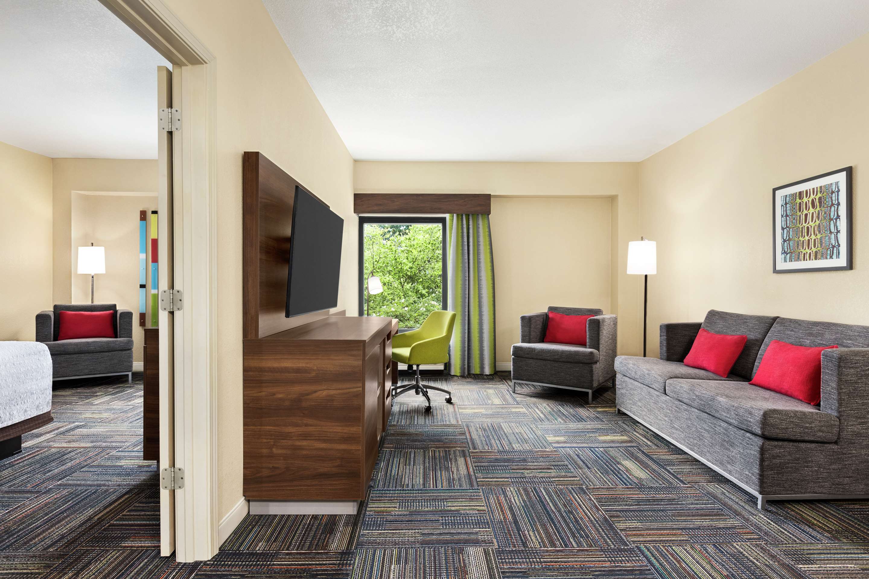 Guest room