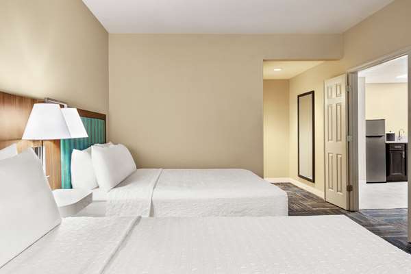  - Hampton Inn Stone Mountain