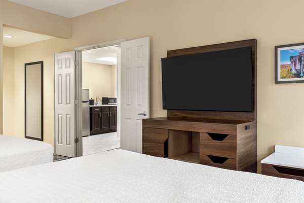  - Hampton Inn Stone Mountain