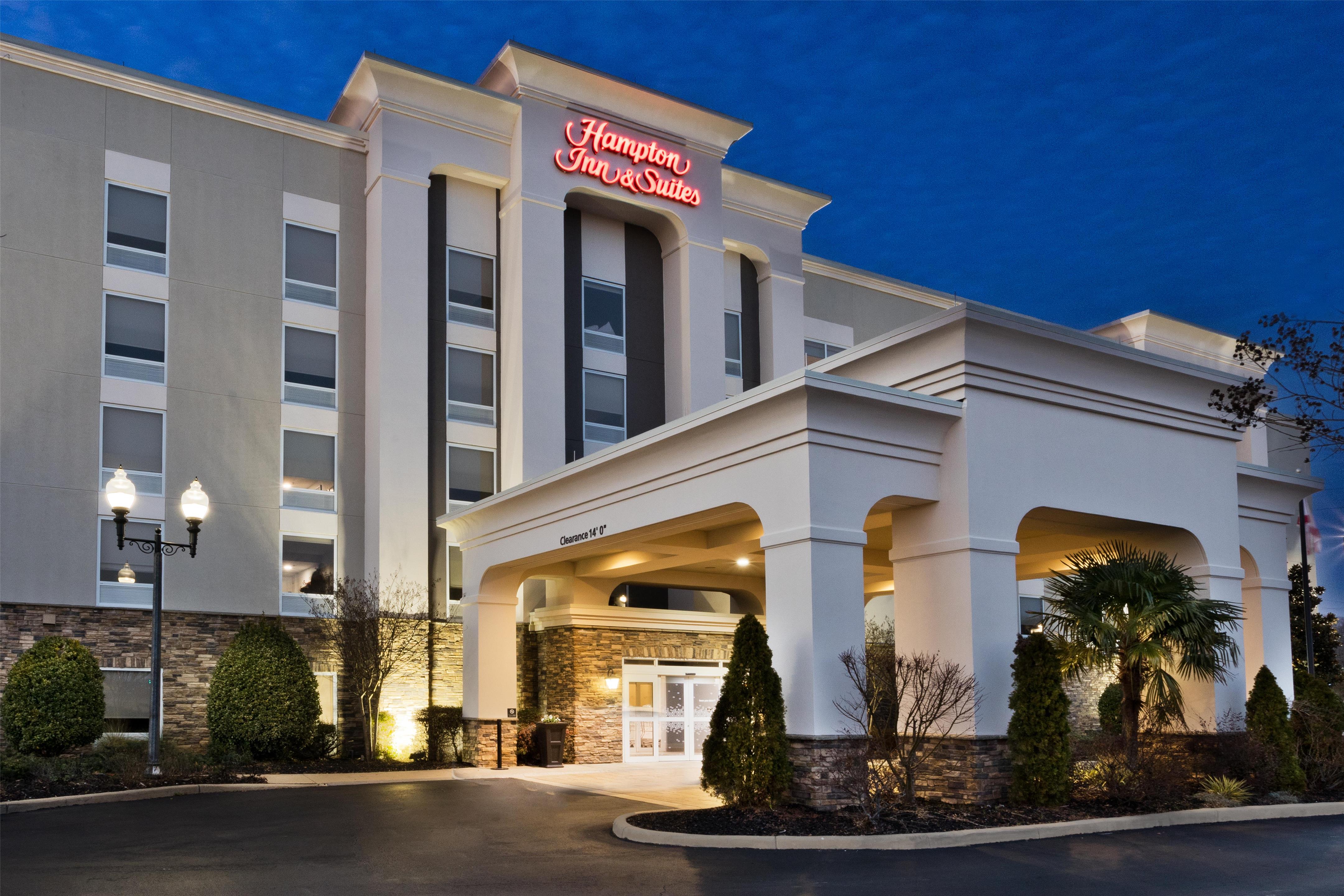 Exterior | Hampton Inn & Suites Lanett-West Point