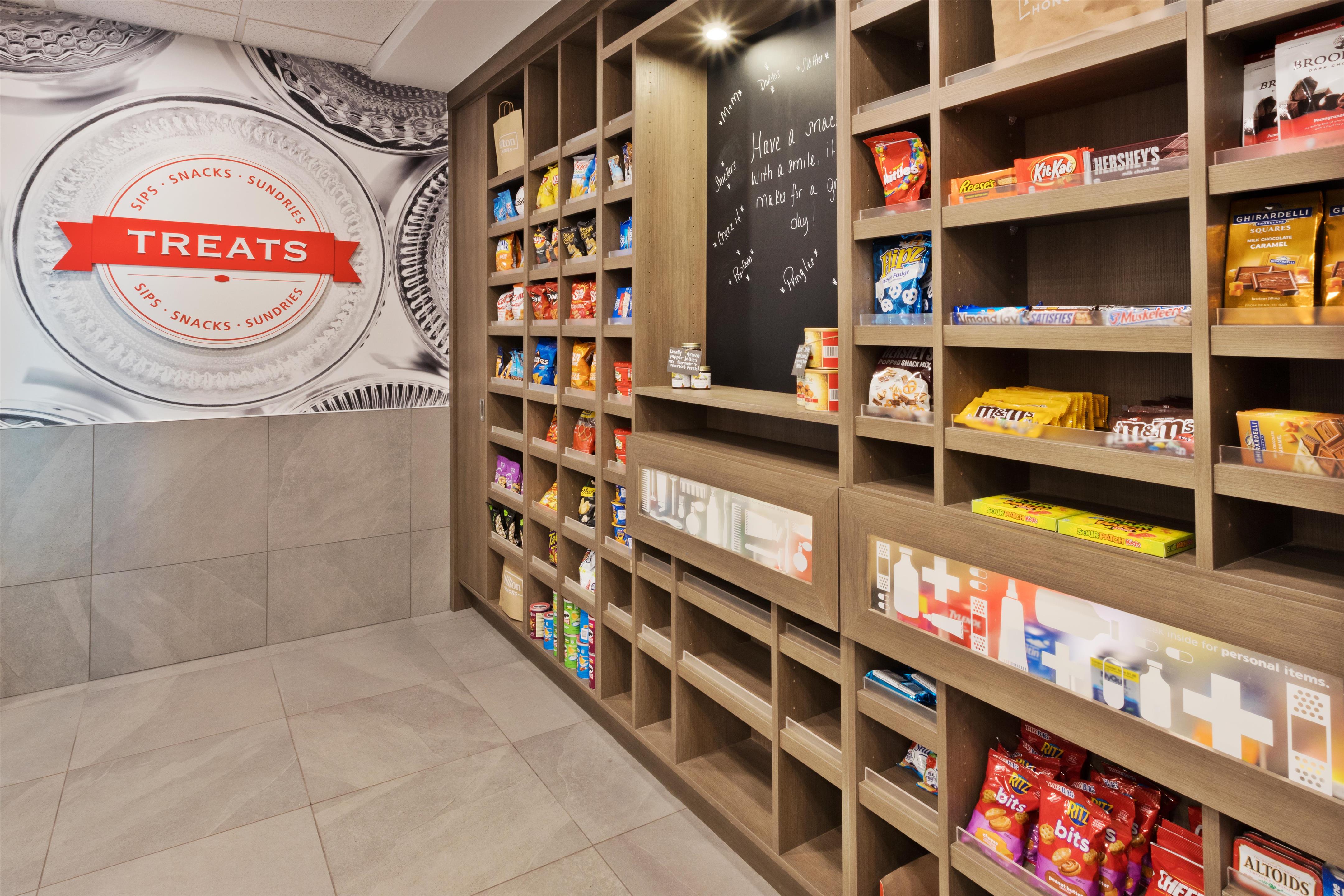 Restaurant | Hampton Inn & Suites Lanett-West Point